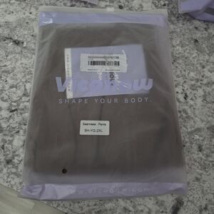 New In Bag Women's Viconow Seamless Pants - Brown 90% nylon 10% spandex. Sz 2x